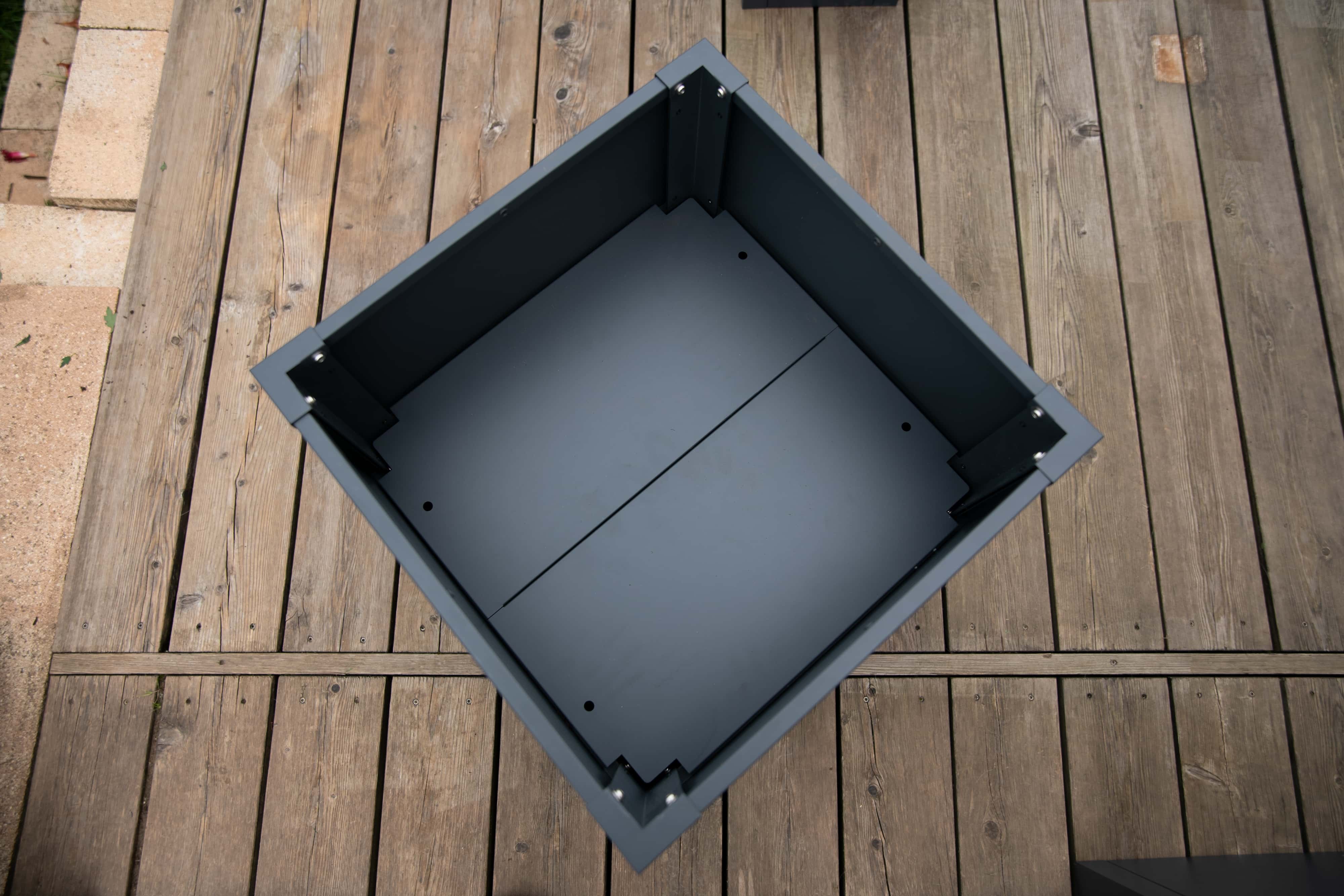 Westmann Talus S - Metalen Plantenbak met bodem 50x50x50 cm - Antraciet