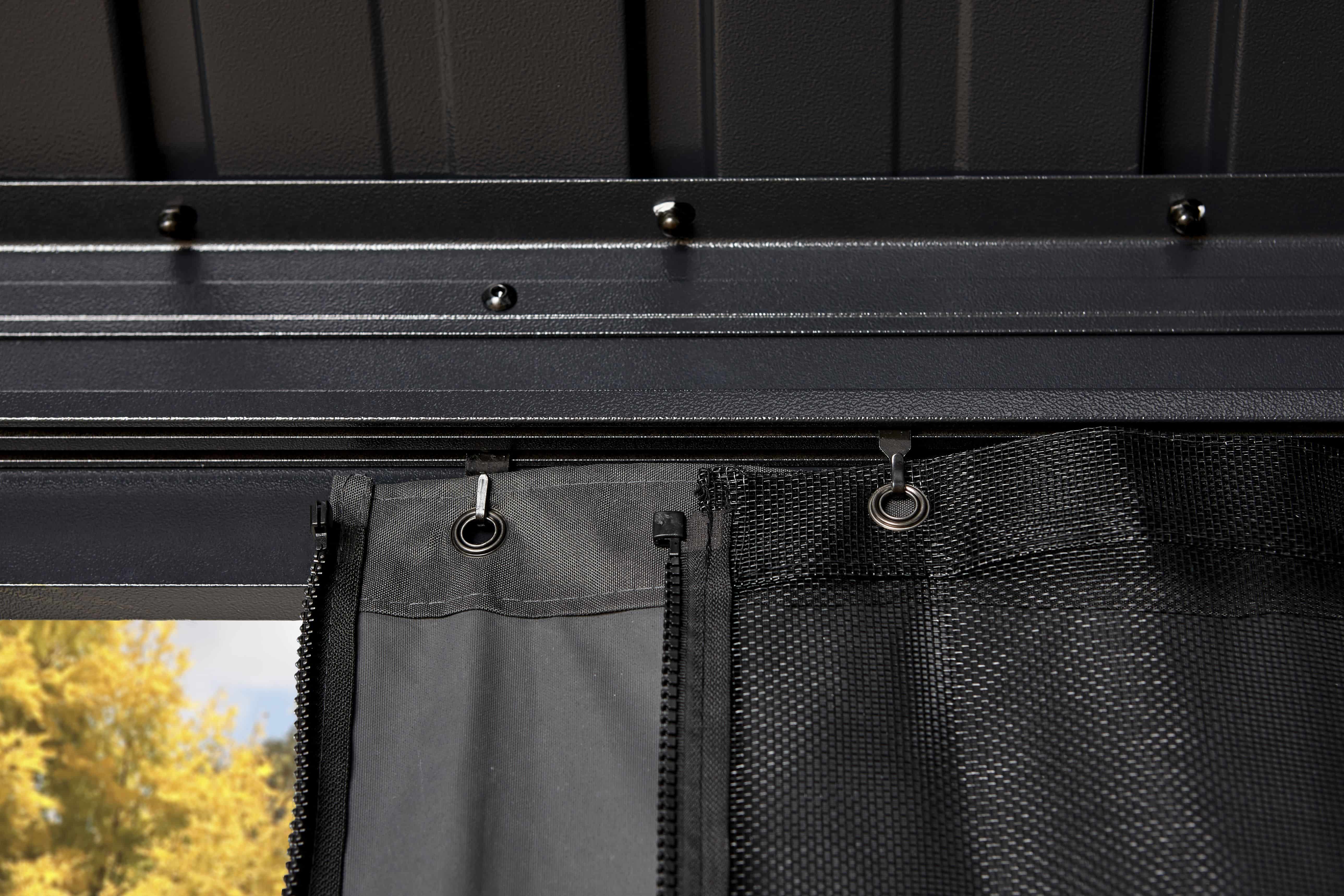 Sojag Gordijnen inclusief clips voor paviljoen Marsala 1216 - Zwart Sojag Gordijnen inclusief clips voor paviljoen Marsala 1216 - Zwart