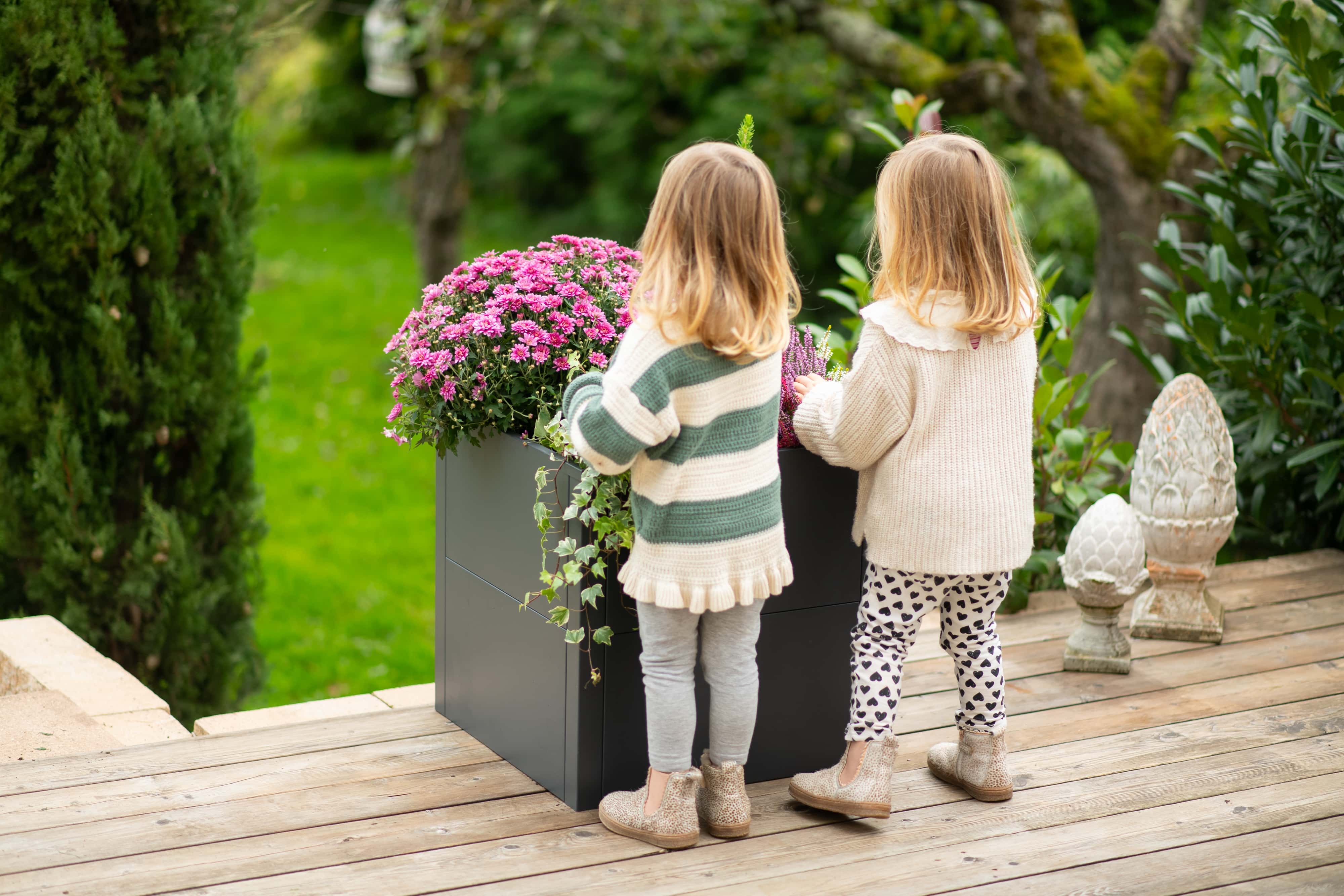 Westmann Talus S - Metalen Plantenbak met bodem 50x50x50 cm - Antraciet