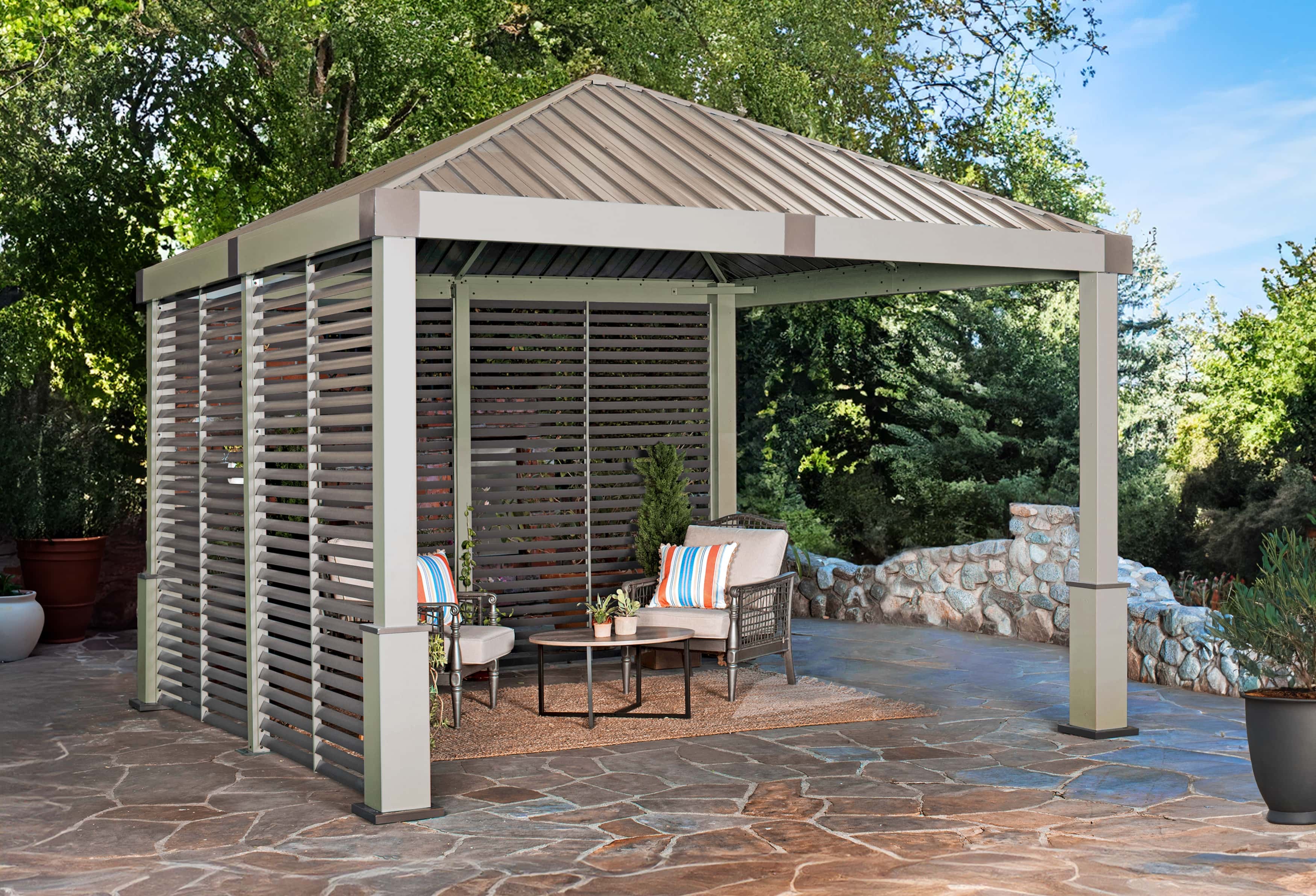 Sojag Nanda Aluminium Paviljoen incl. zijpaneel 363x363x313 cm - Champagnekleurig