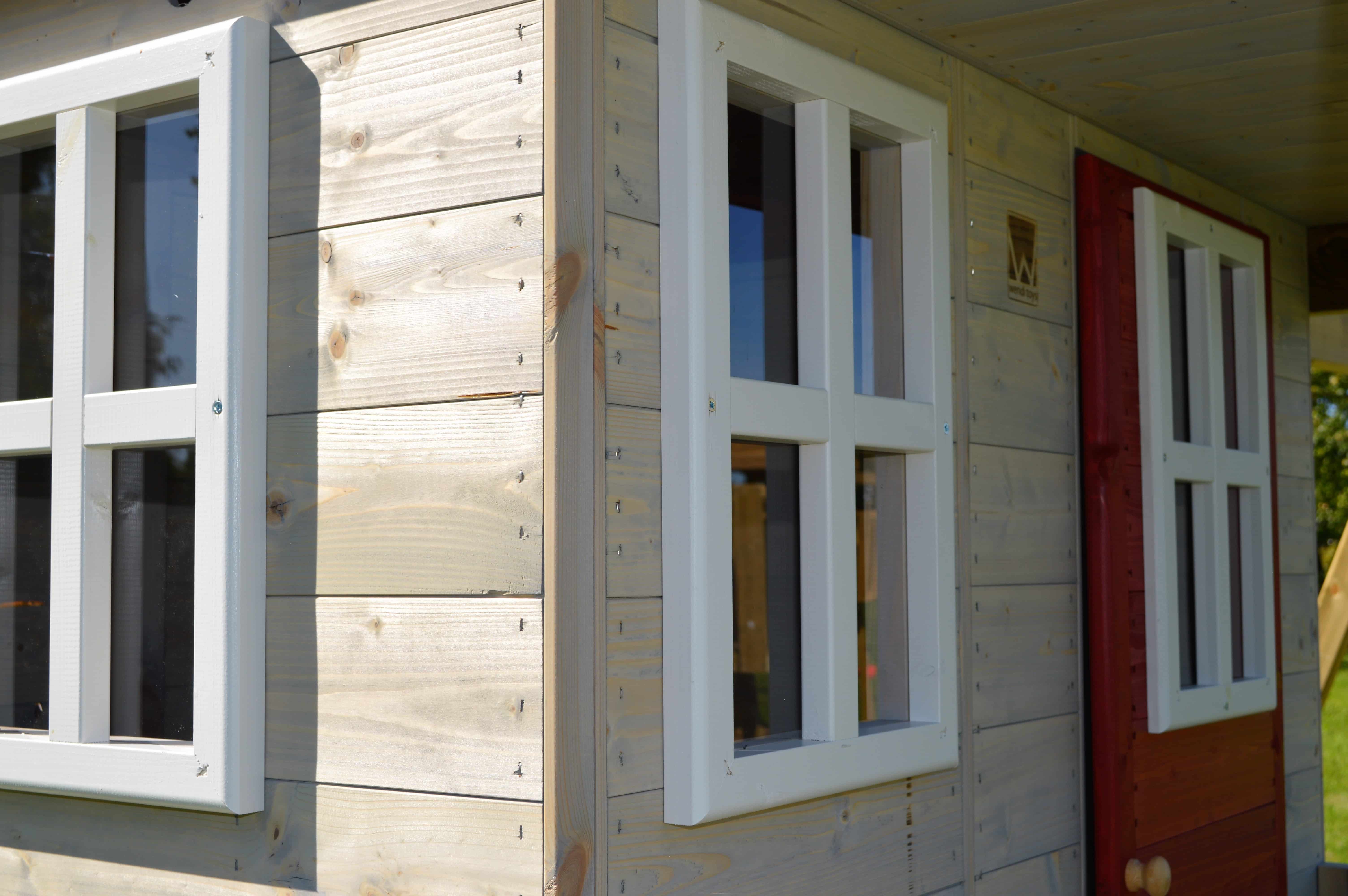 Wendi Toys WTM8 Houten Speelhuis met Glijbaan en Zandbak - 280x197x242 cm