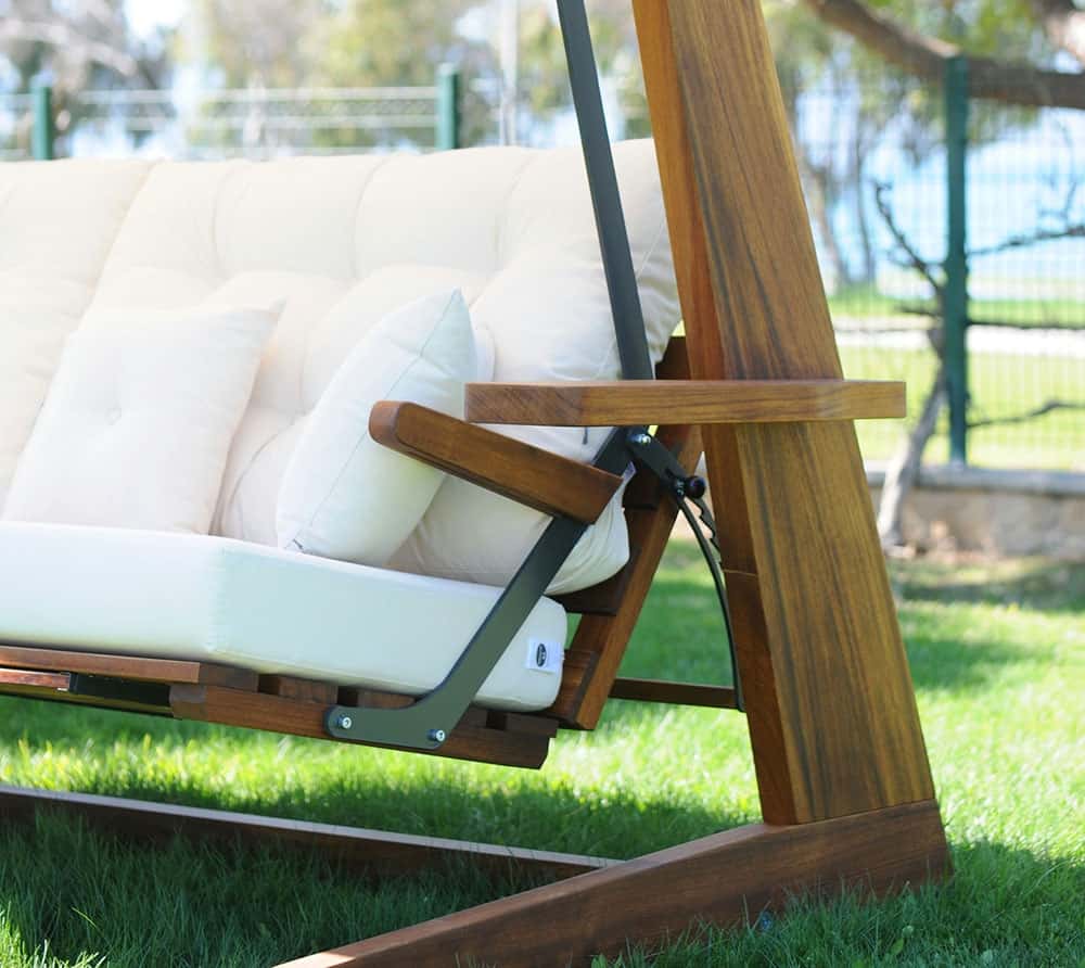 Westmann 4-persoons Houten Verandaschommel Luna 2600 - Creme Westmann 4-persoons Houten Verandaschommel Luna 2600 - Creme
