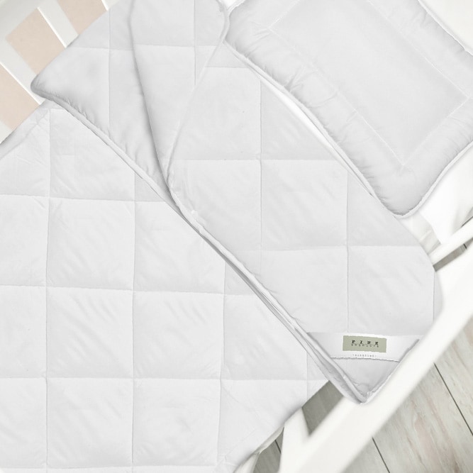 Hanse® 4-Seizoenen Kinderdekbed 100x135 cm met Kussen - 200gr/300gr