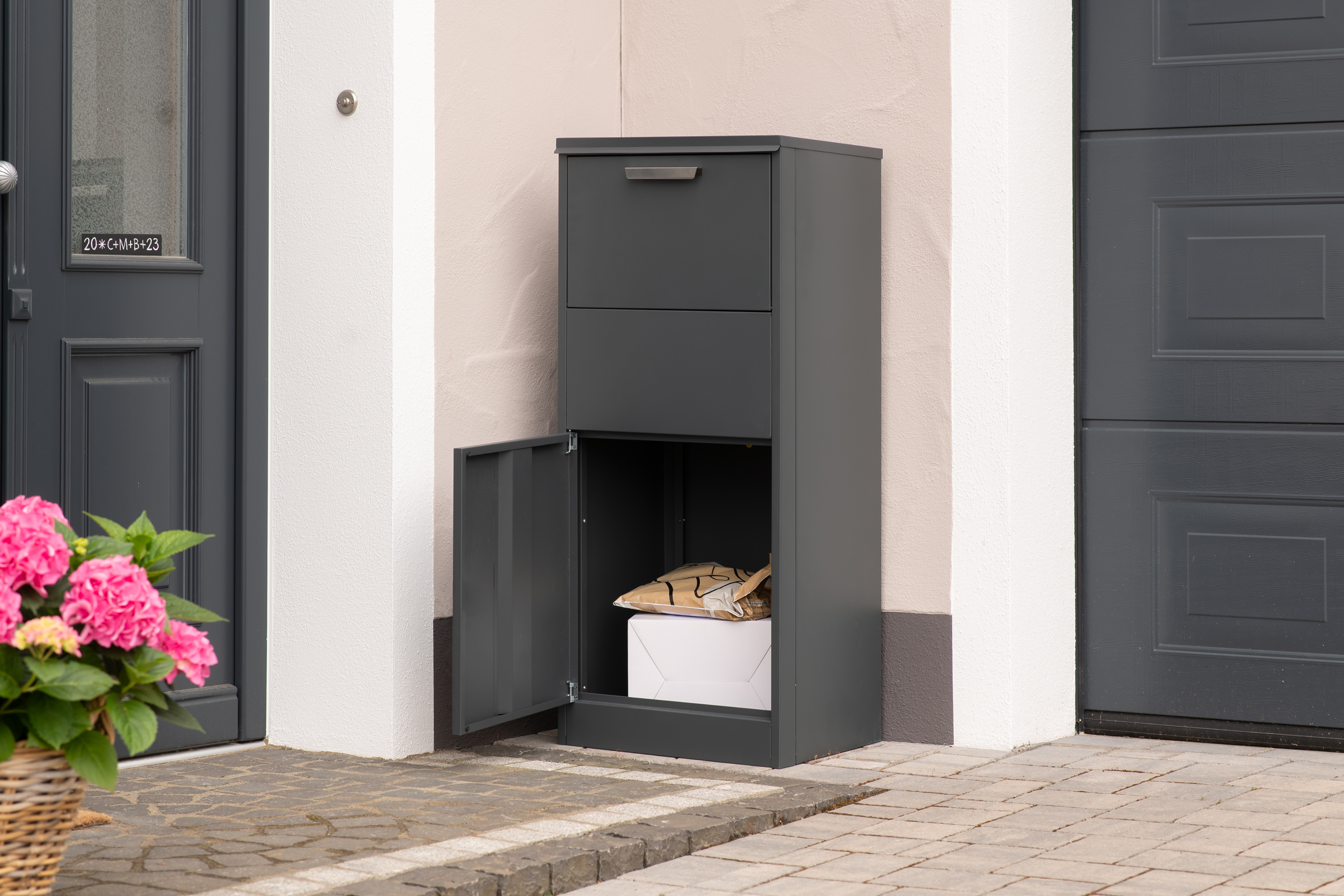 Westmann Pakketbrievenbus Pepe - Pakketbox 50x39x114 cm - Antraciet