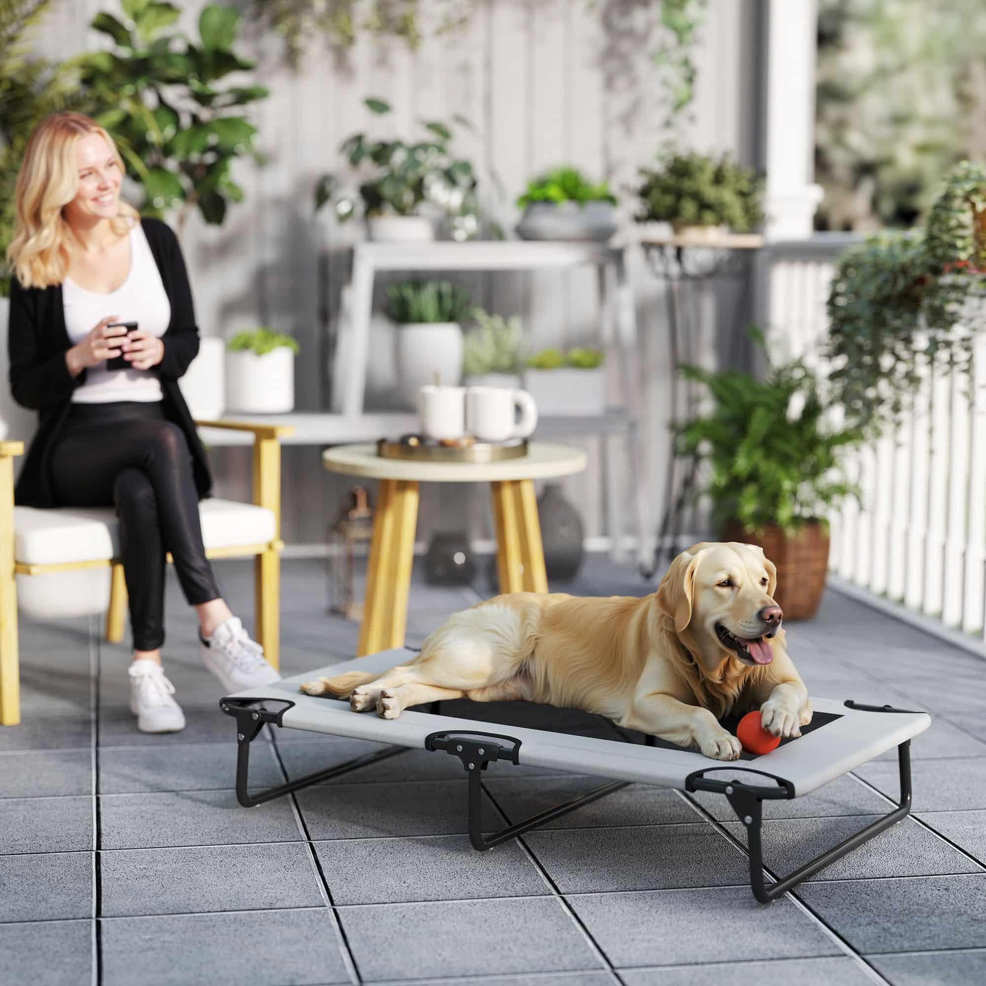Verhoogd Hondenligbed met Ademend Net - voor Grote Honden
