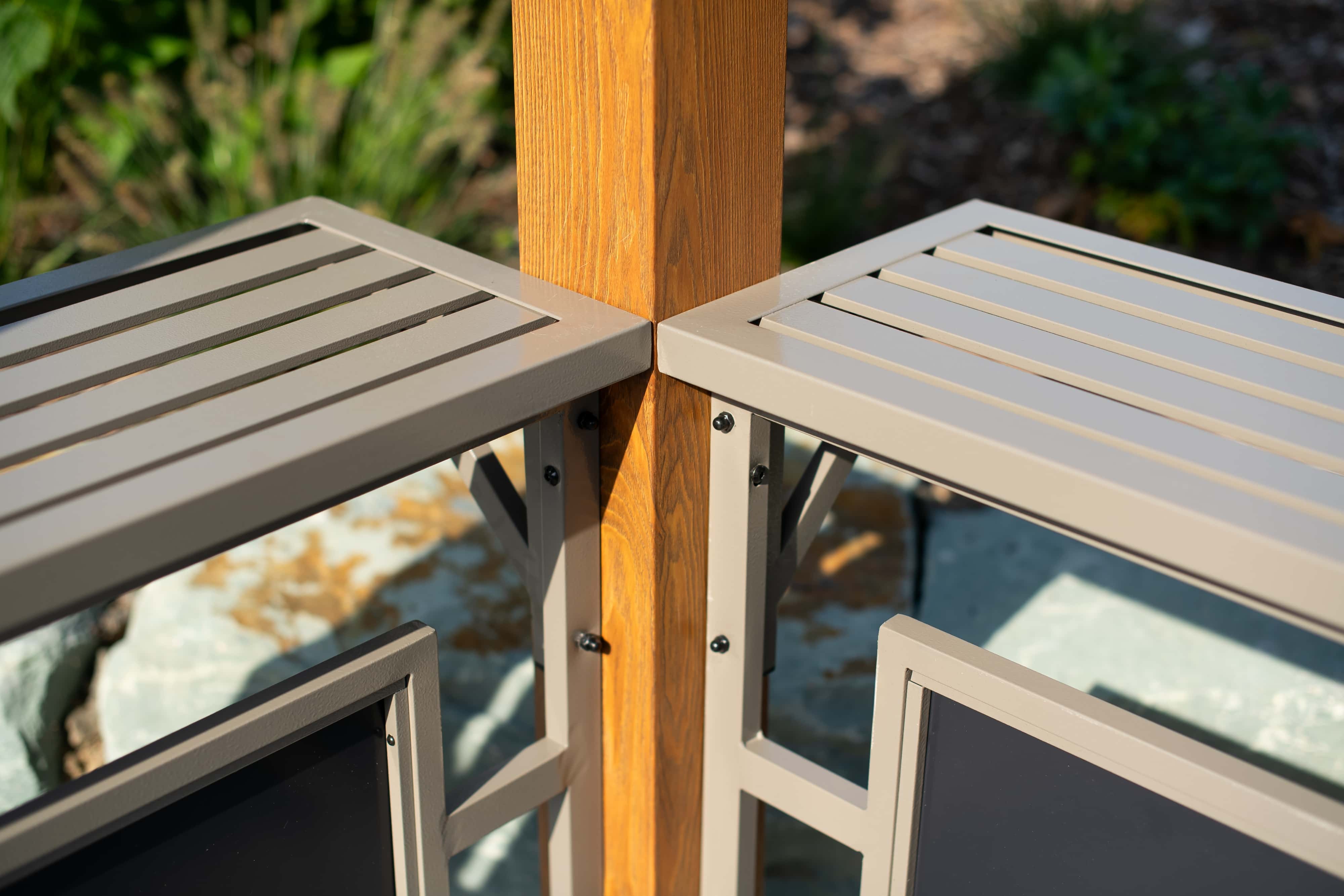 Sojag Maui Aluminium BBQ Grillpaviljoen in Houtlook - 158x249x278 cm