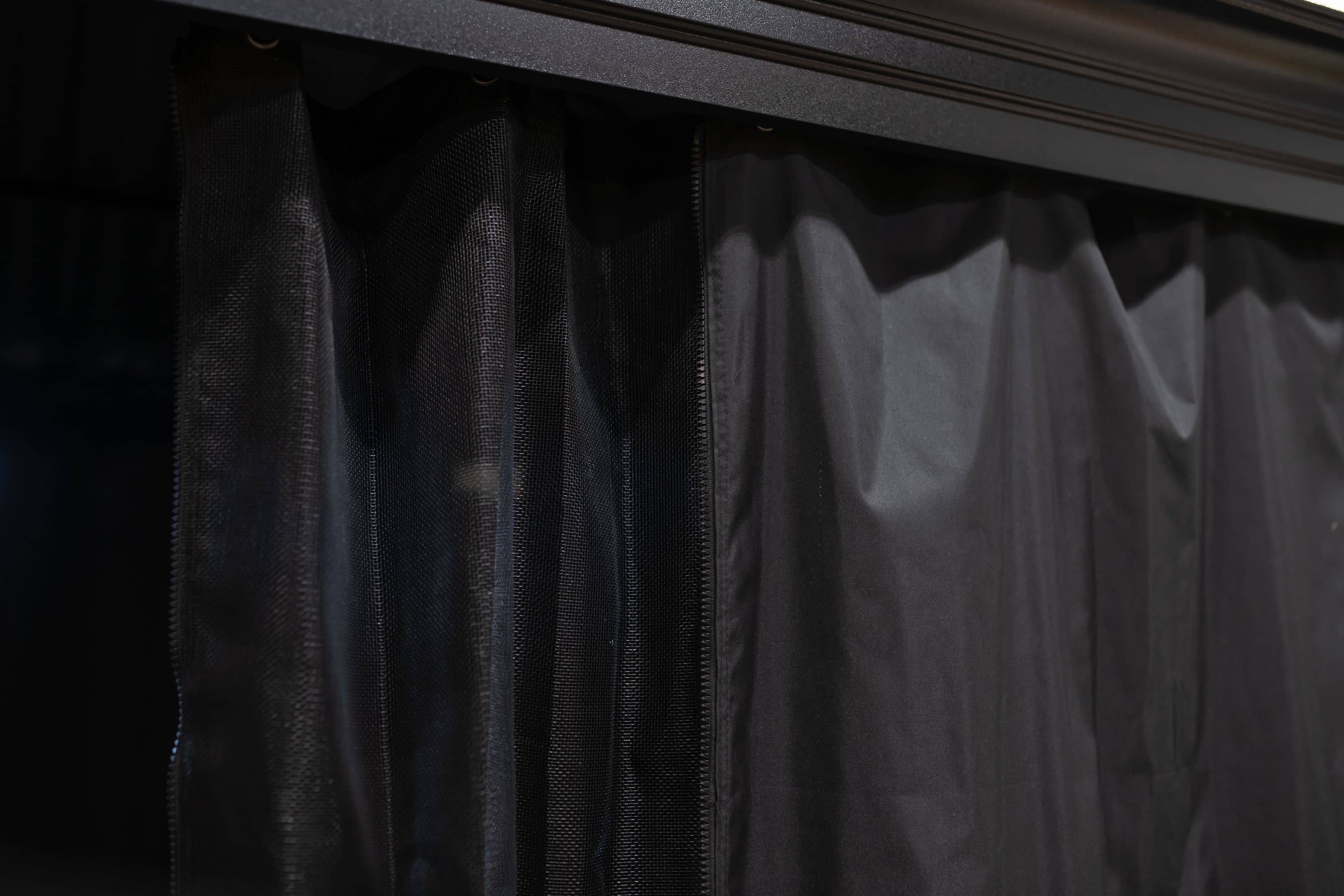 Sojag Gordijnen inclusief clips voor paviljoen Marsala 1216 - Zwart Sojag Gordijnen inclusief clips voor paviljoen Marsala 1216 - Zwart