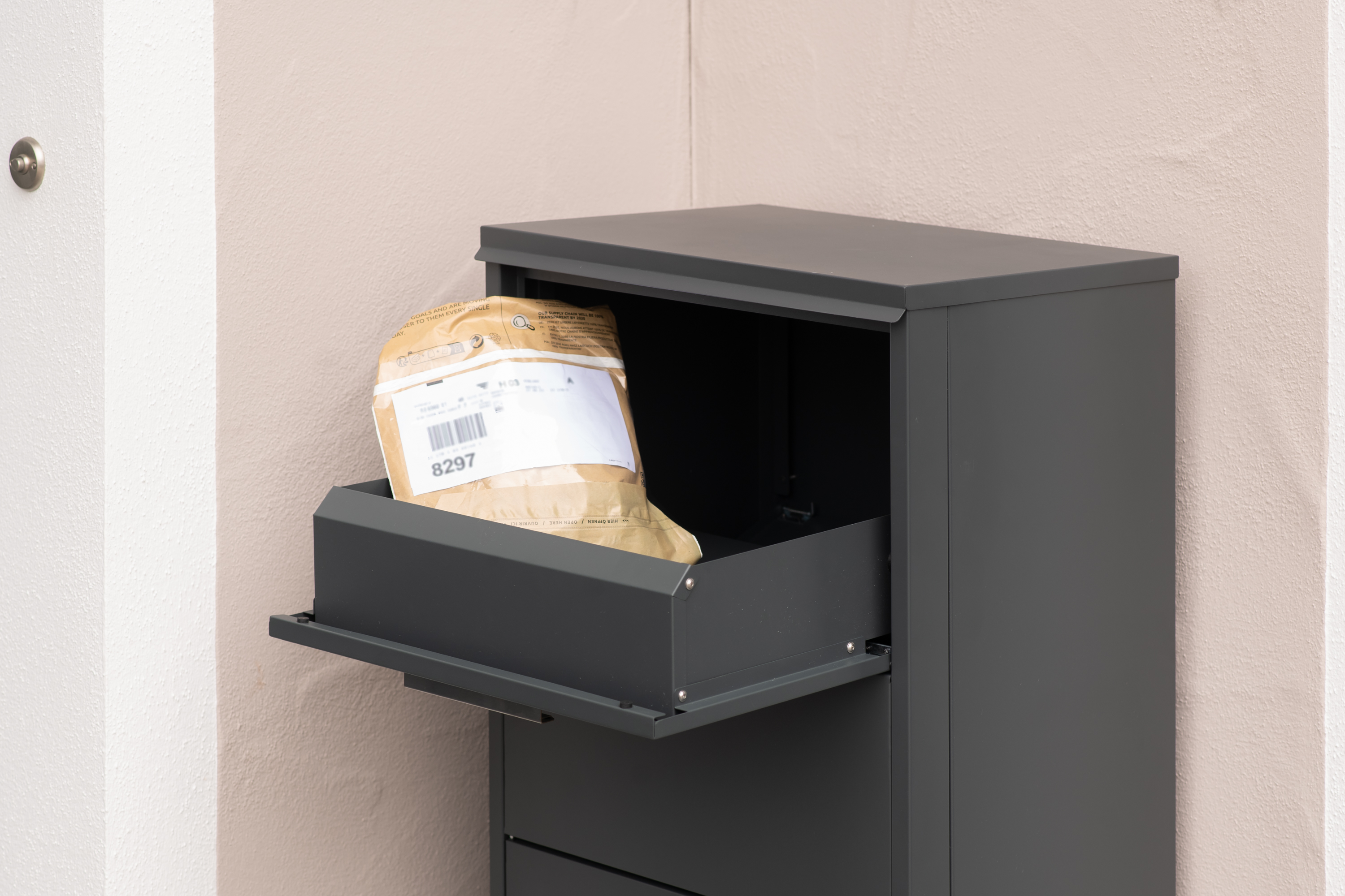 Westmann Pakketbrievenbus Pepe - Pakketbox 50x39x114 cm - Antraciet